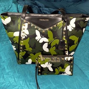 Micheal Kors butterfly shoulder bag w/matching wallet